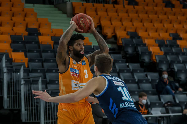 给予了高度 给予了高度