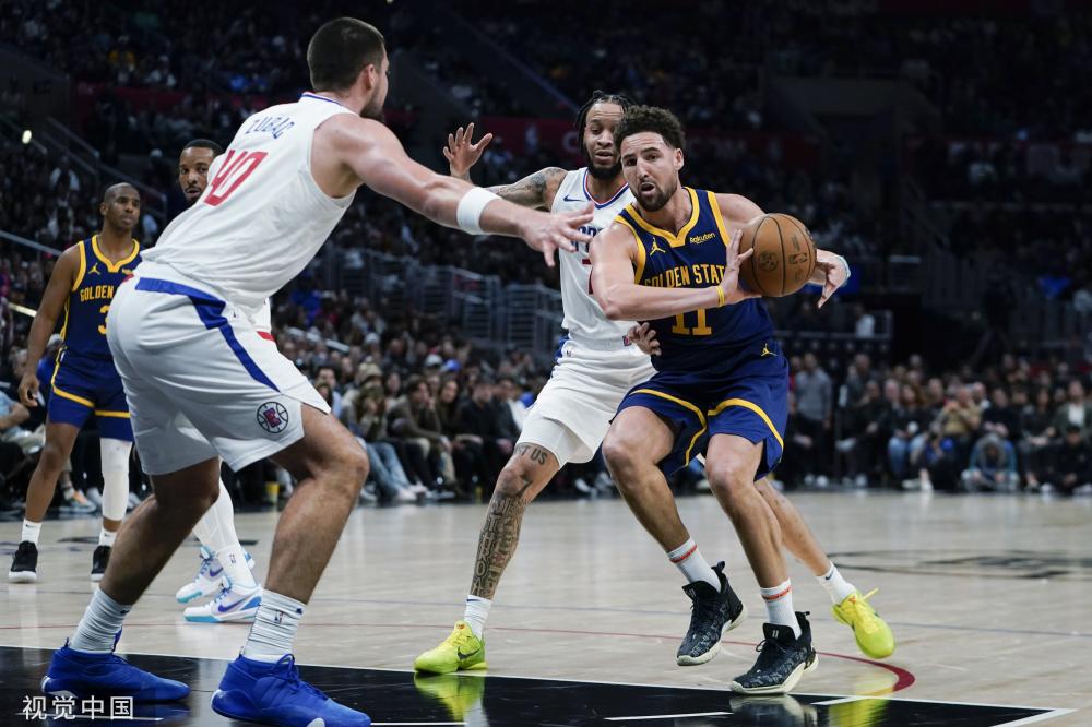 自己在国际 自己在国际