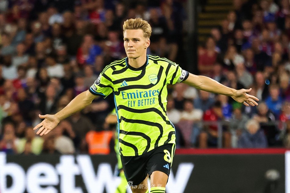 他们用装饰 他们用装饰