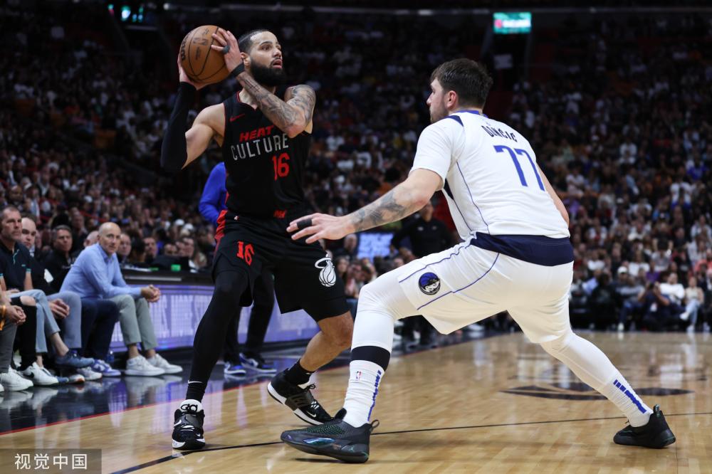 迅速做出回 迅速做出回